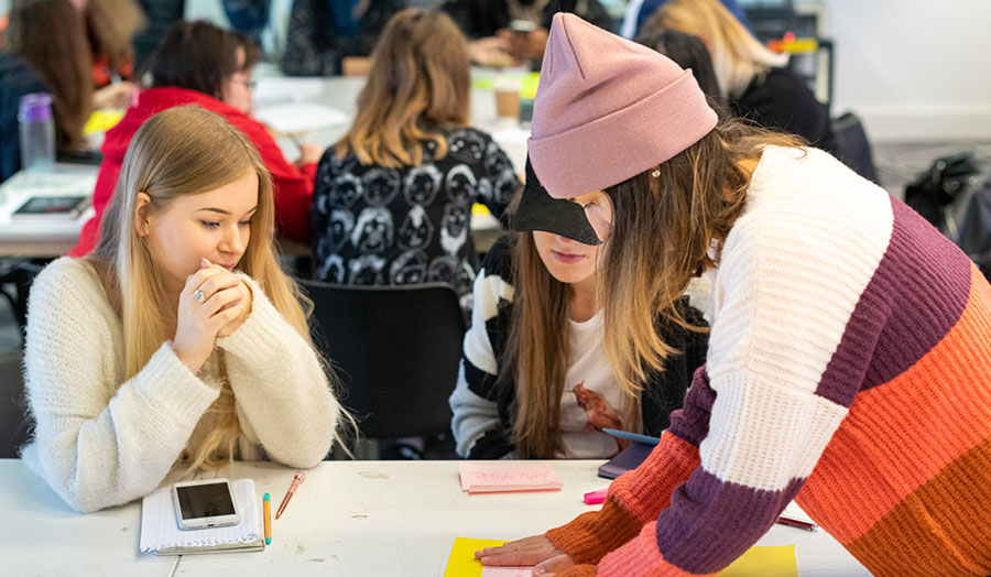 Small student meeting at a London Met writing workshop